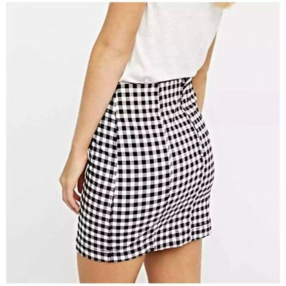 Free People Black White Gingham Stretch Modern Femme Shape Mini Skirt Size 2‎ - Picture 6 of 6